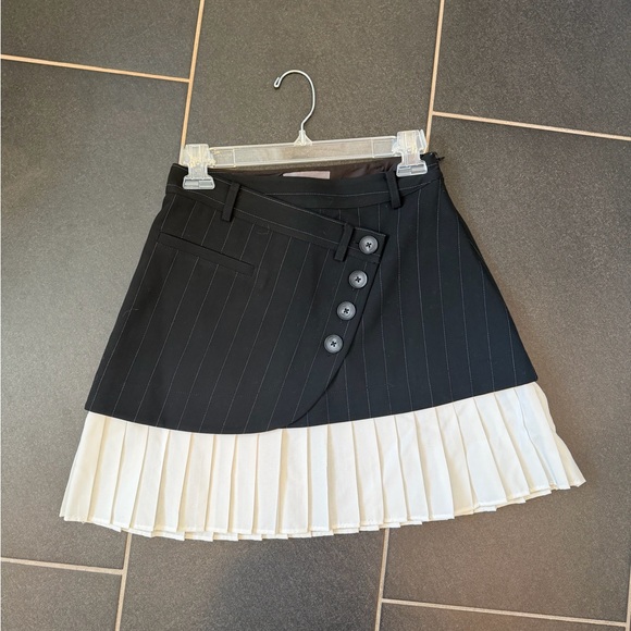 Anthropologie Dresses & Skirts - by Anthropologie Asymmetrical Menswear Mini Skirt size 2 nwt